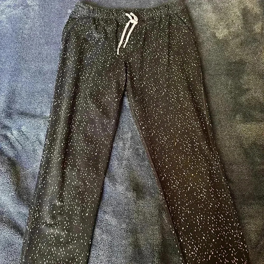 Lululemon Jet Crop (Slim) *Luxtreme Butterfly Texture Mink Berry Black